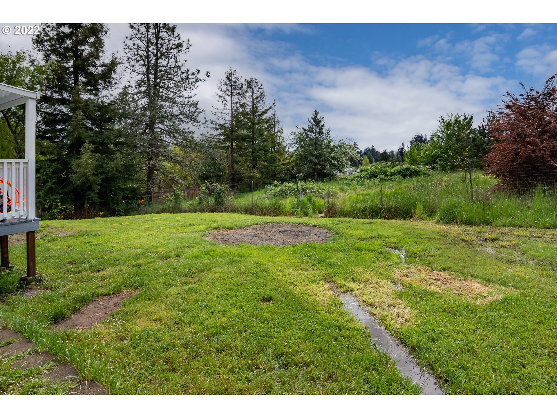 692 Mathis Hill Road Yoncalla, OR 97499 - Photo 28 of 31 a view of outdoor space with a garden