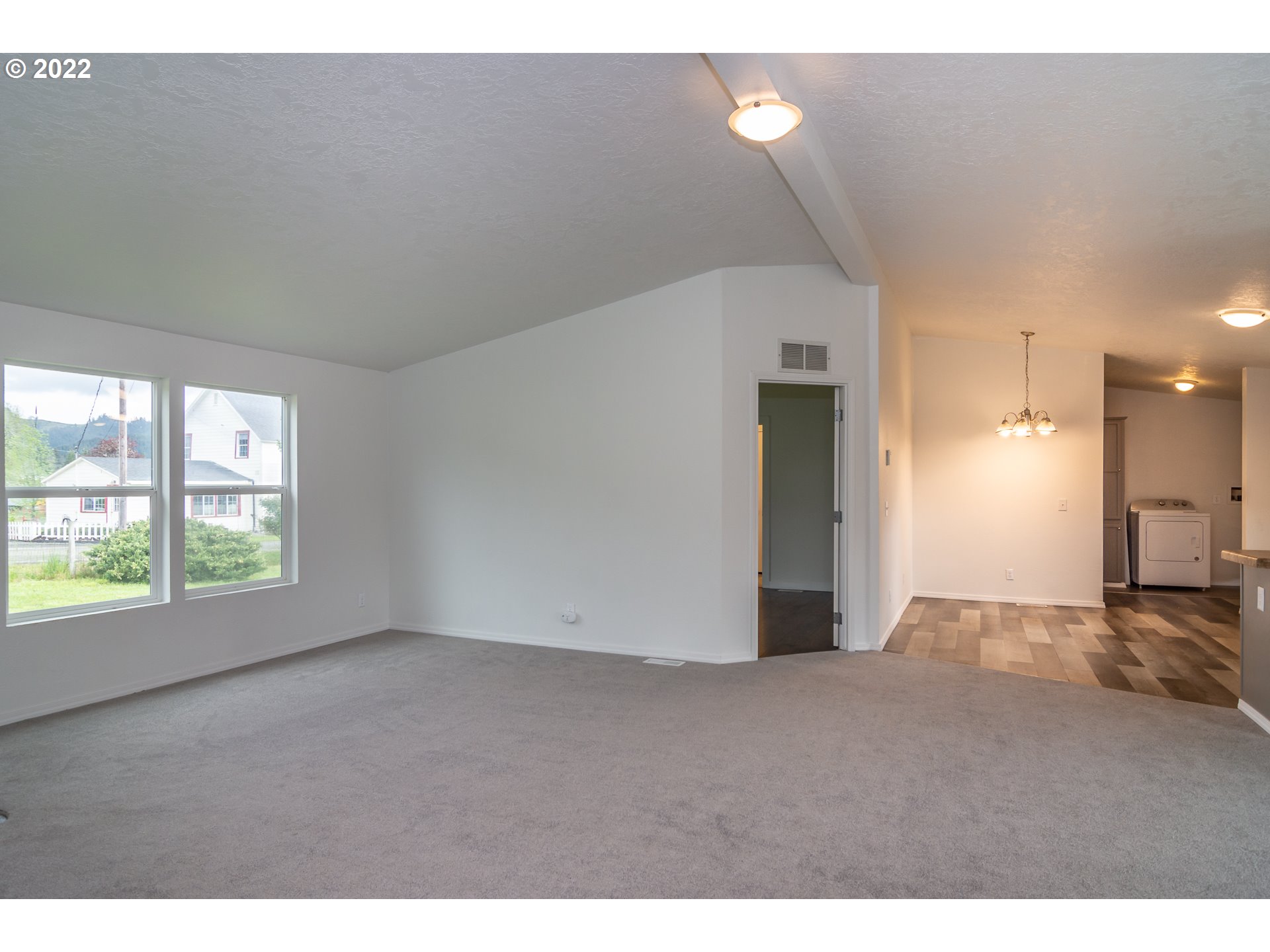 692 Mathis Hill Road Yoncalla, OR 97499 - Photo 5 of 31 a view of an empty room with a window