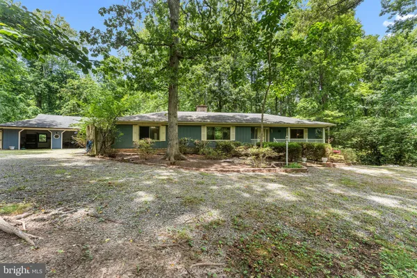 $330,000 | 59 Hickory Road, Lancaster, VA 22503