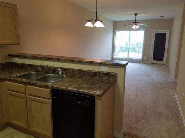 2651 South Juniper Street, Unit 302 Foley, AL 36535 - Photo 5 of 19 kitchen 2