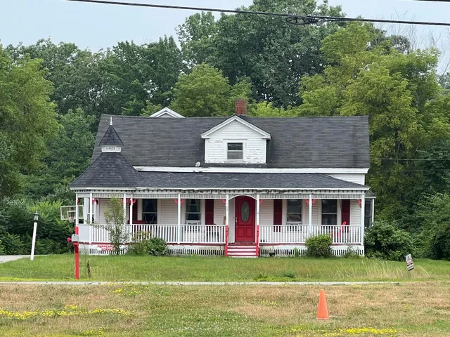 $199,900 | 103 Lisbon Street, Lisbon, ME 04250