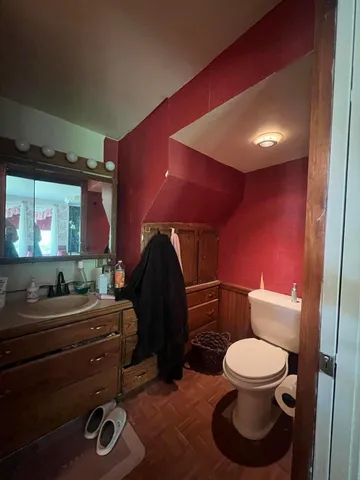 $199,900 | 103 Lisbon Street, Lisbon, ME 04250