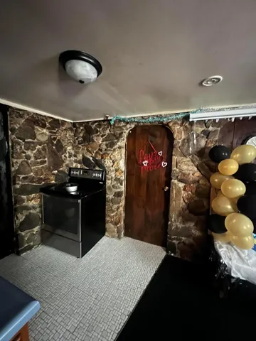 $199,900 | 103 Lisbon Street, Lisbon, ME 04250