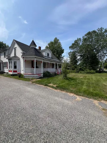 $199,900 | 103 Lisbon Street, Lisbon, ME 04250