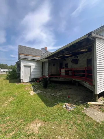 $199,900 | 103 Lisbon Street, Lisbon, ME 04250