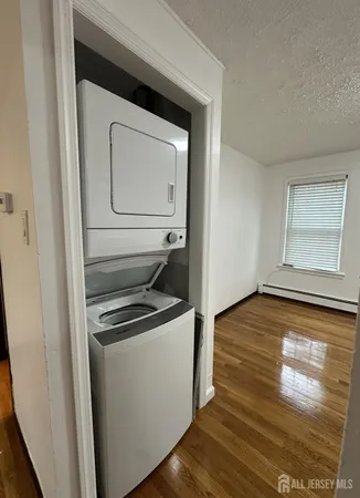 $1,800 | 150 Buckelew Avenue, Unit B, Jamesburg, NJ 08831