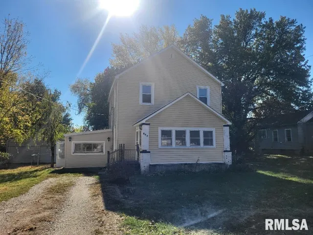 $79,900 | 207 East Meek Street, Abingdon, IL 61410