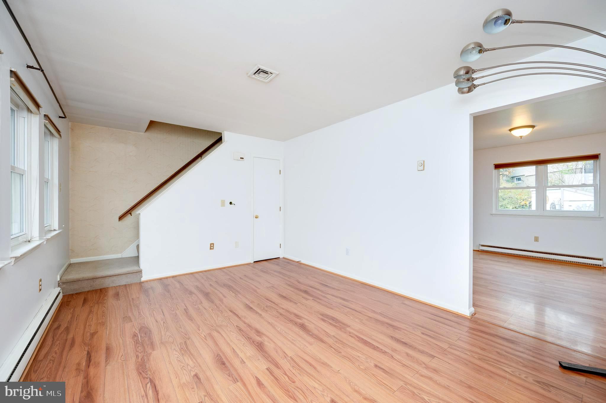 27 Reed Street Mohnton, PA 19540 - Photo 6 of 22 Living Room