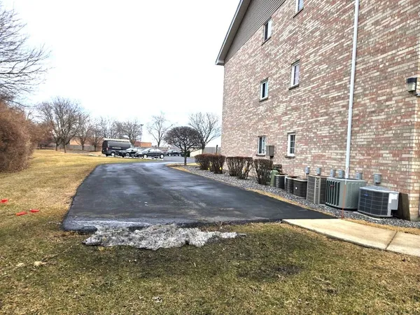 $225,000 | 16032 Crystal Creek Drive, Unit 2B, Orland Park, IL 60462