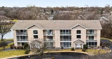 $225,000 | 16032 Crystal Creek Drive, Unit 2B, Orland Park, IL 60462