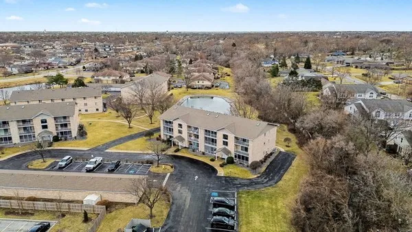 $225,000 | 16032 Crystal Creek Drive, Unit 2B, Orland Park, IL 60462