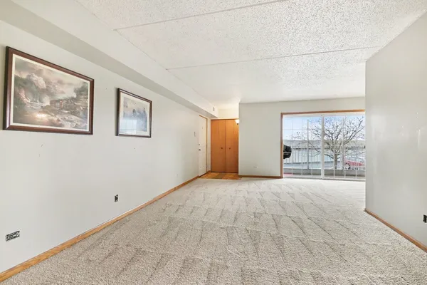$225,000 | 16032 Crystal Creek Drive, Unit 2B, Orland Park, IL 60462