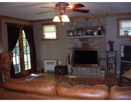 59 Hollywood Road Boston, MA 02132 - Photo 5 of 5 Gallery Image 5