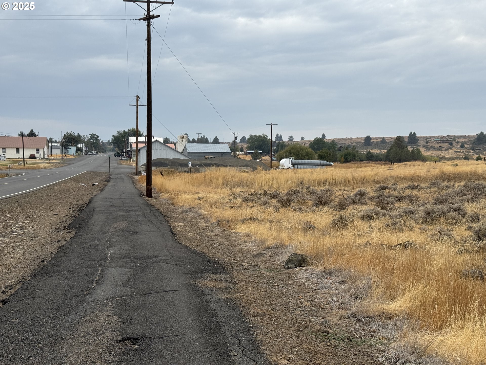 Nka E Market Street Bickleton, WA 99322 - Photo 12 of 21