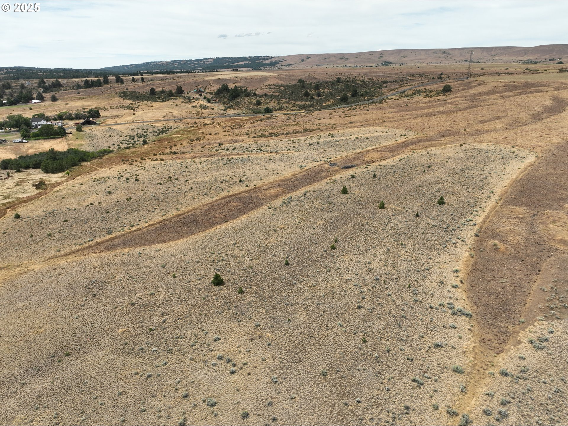 Nka E Market Street Bickleton, WA 99322 - Photo 5 of 21 a view of beach and ocean