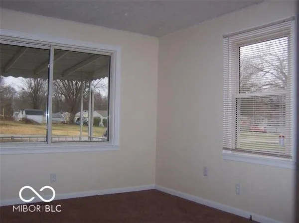 $1,400 | 4762 Walker Street, Greenwood, IN 46143