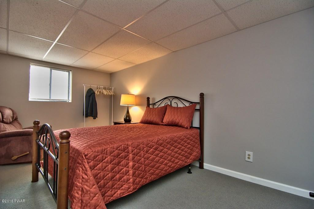 884 Deerfield Road Lake Ariel, PA 18436 - Photo 21 of 59