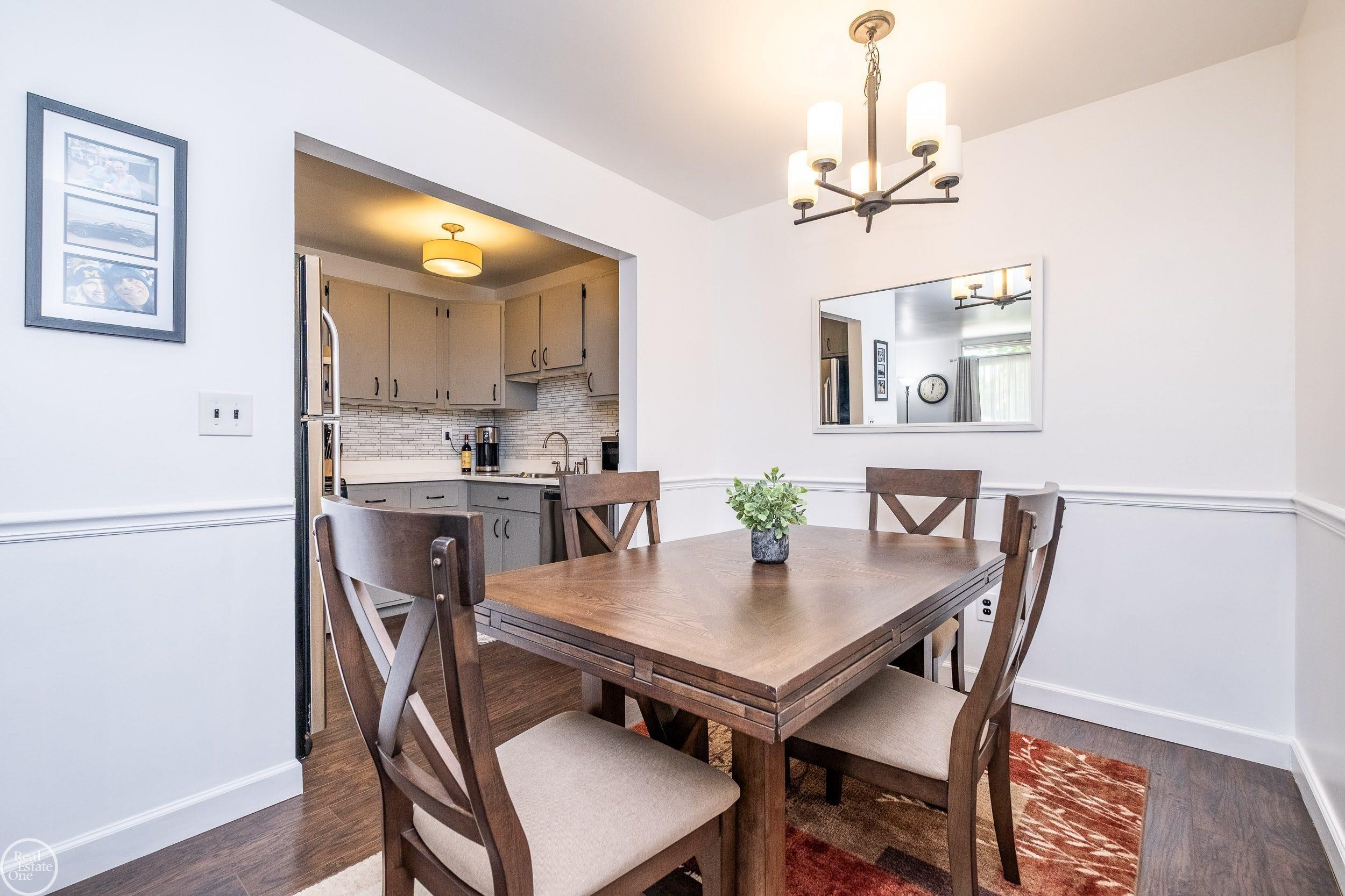 4909 Crooks Road, Unit E 5 Royal Oak, MI 48073 - Photo 7 of 35