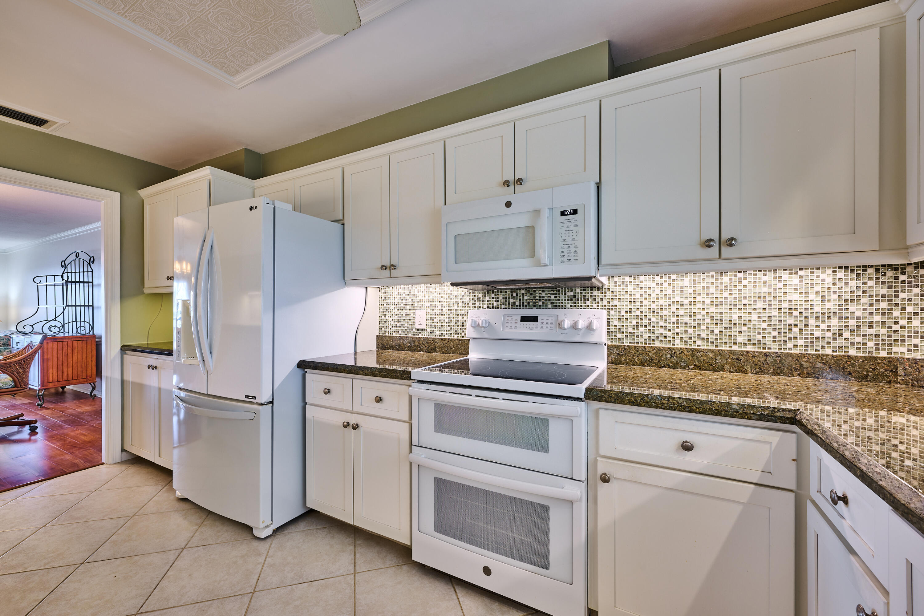 200 Intracoastal Place, Unit 402 Jupiter, FL 33469 - Photo 15 of 39 © PYL 0005 1