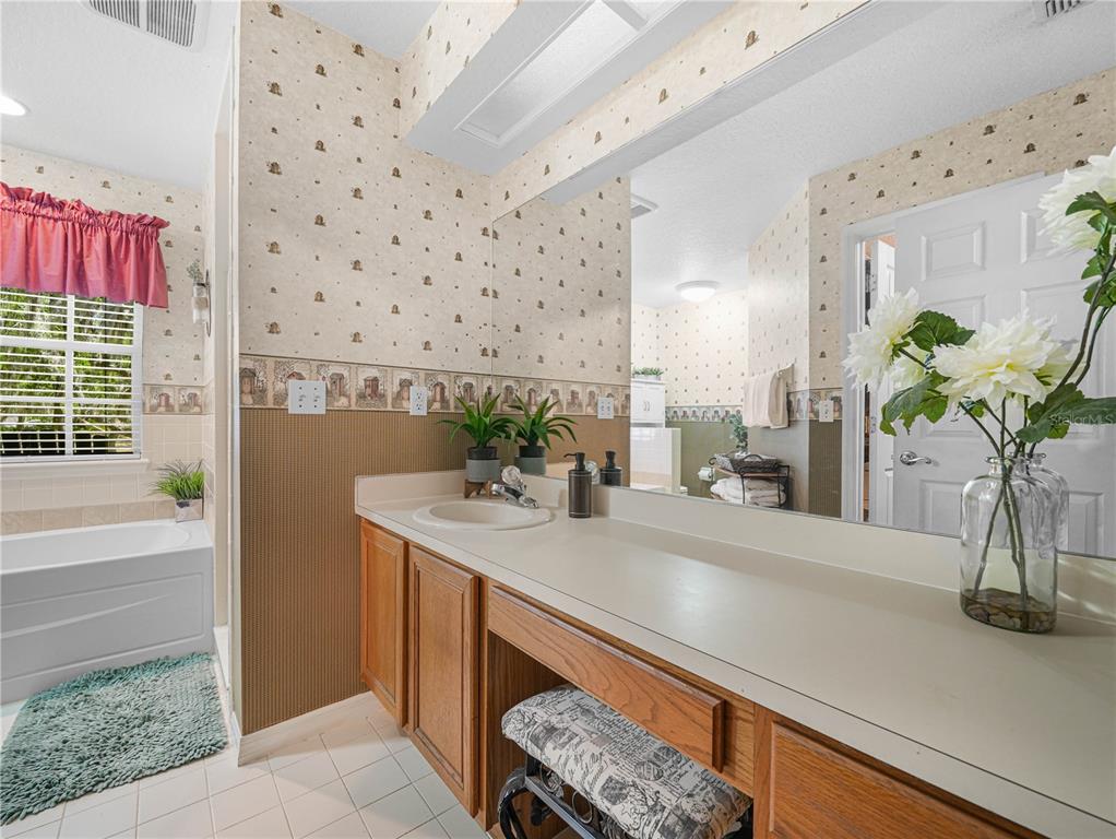 23 Oakwood Road Winter Haven, FL 33880 - Photo 20 of 54