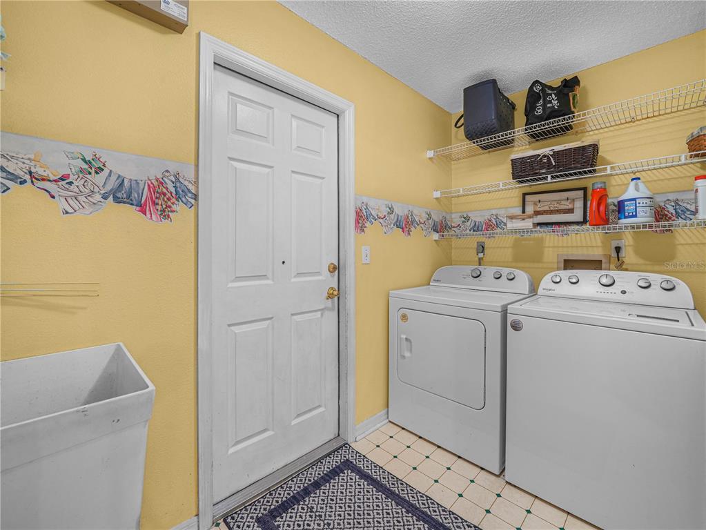 23 Oakwood Road Winter Haven, FL 33880 - Photo 25 of 54