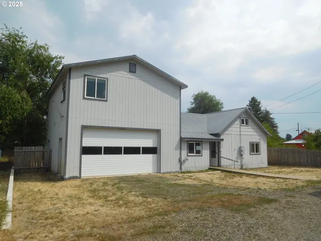 $200,100 | 265 North 14th Avenue, Elgin, OR 97827