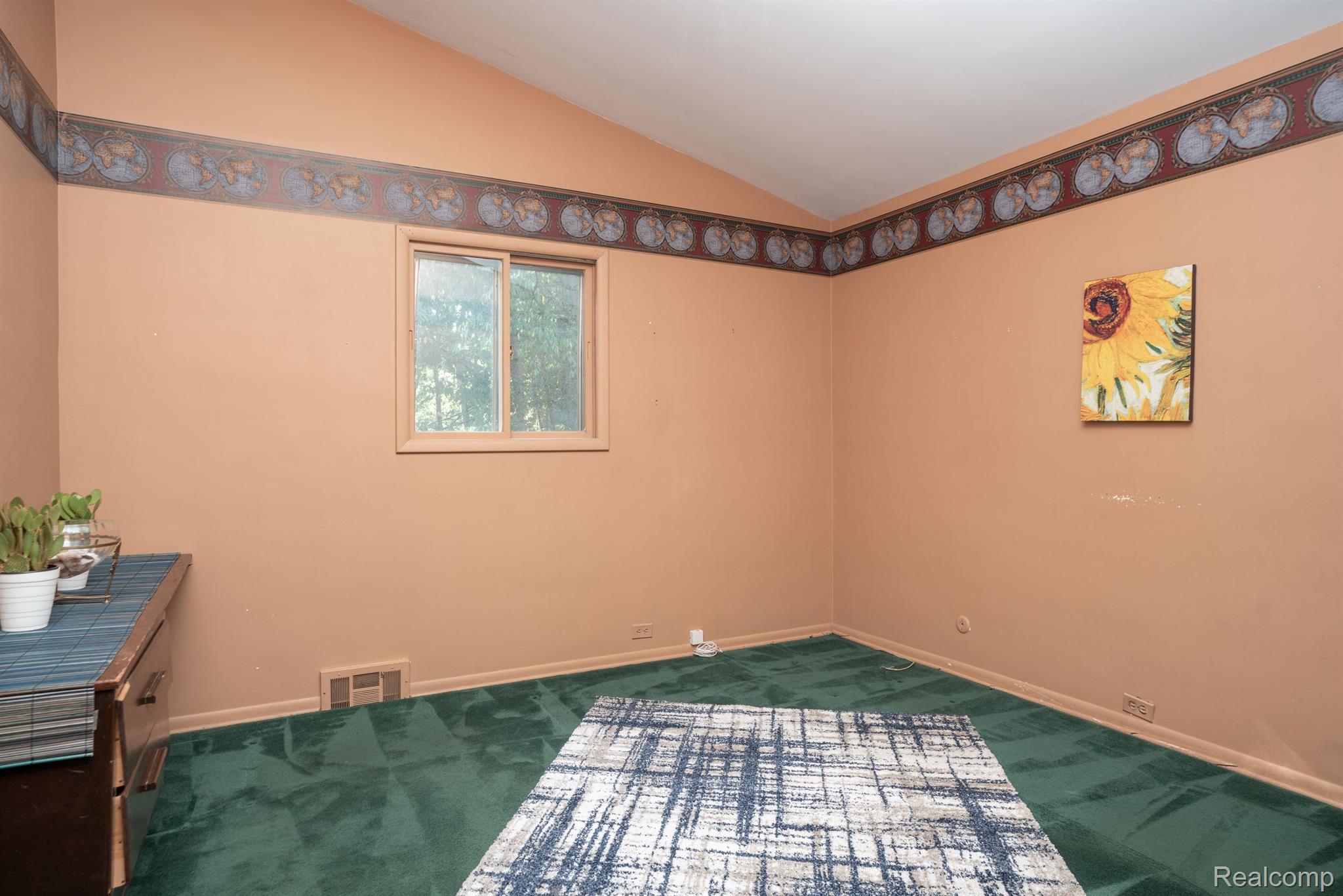 5044 Greenfield Road Brighton, MI 48114 - Photo 26 of 39 Upper bedroom #1