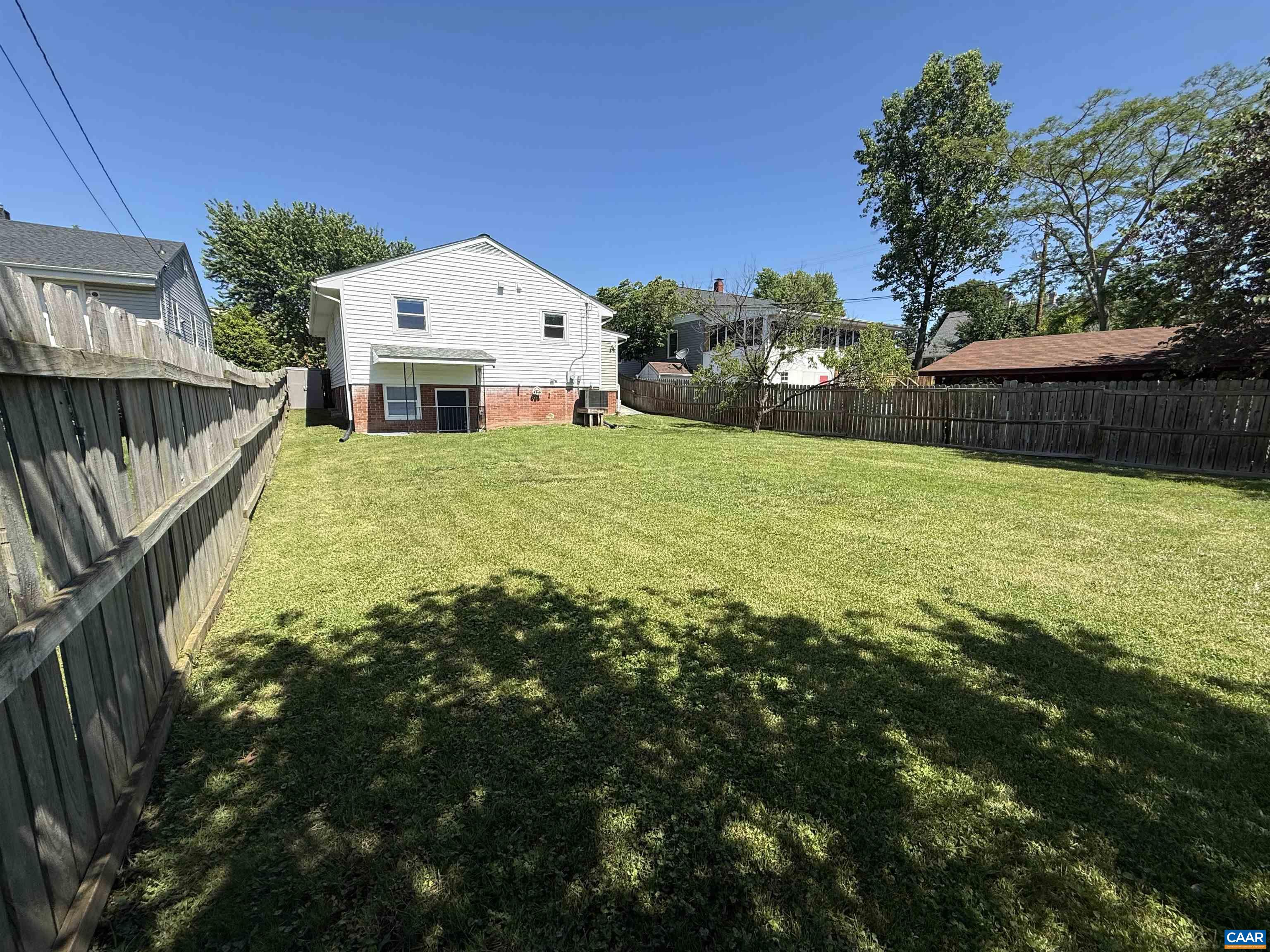 604 Market Street Waynesboro, VA 22980 - Photo 23 of 30