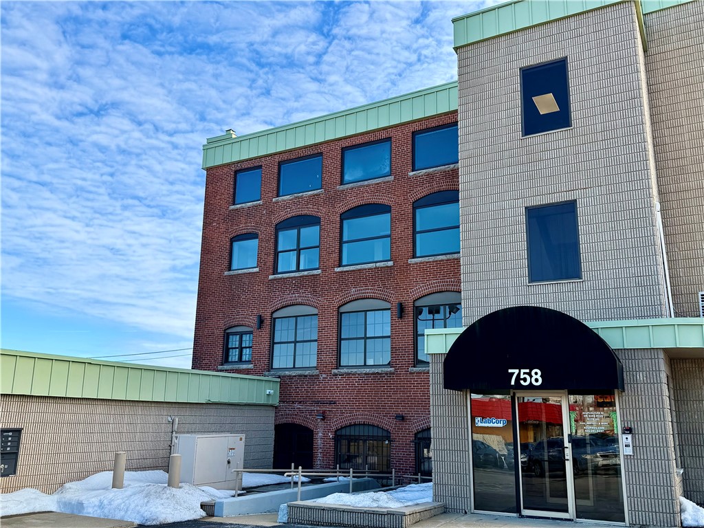 754 Eddy Street, Unit 3B Providence, RI 02903 - Photo 22 of 22 Exterior