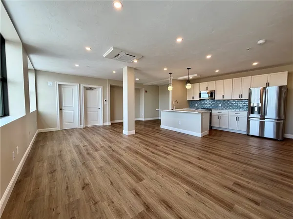 $550,000 | 754 Eddy Street, Unit 3B, Providence, RI 02903