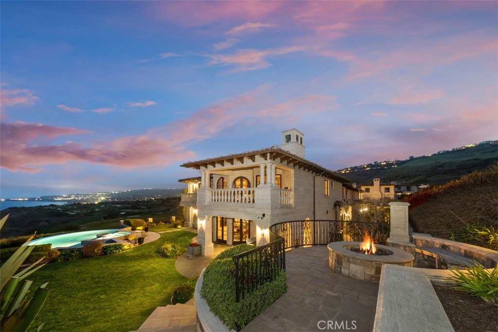 32040 Cape Point Drive Rancho Palos Verdes, CA 90275 - Photo 6 of 70
