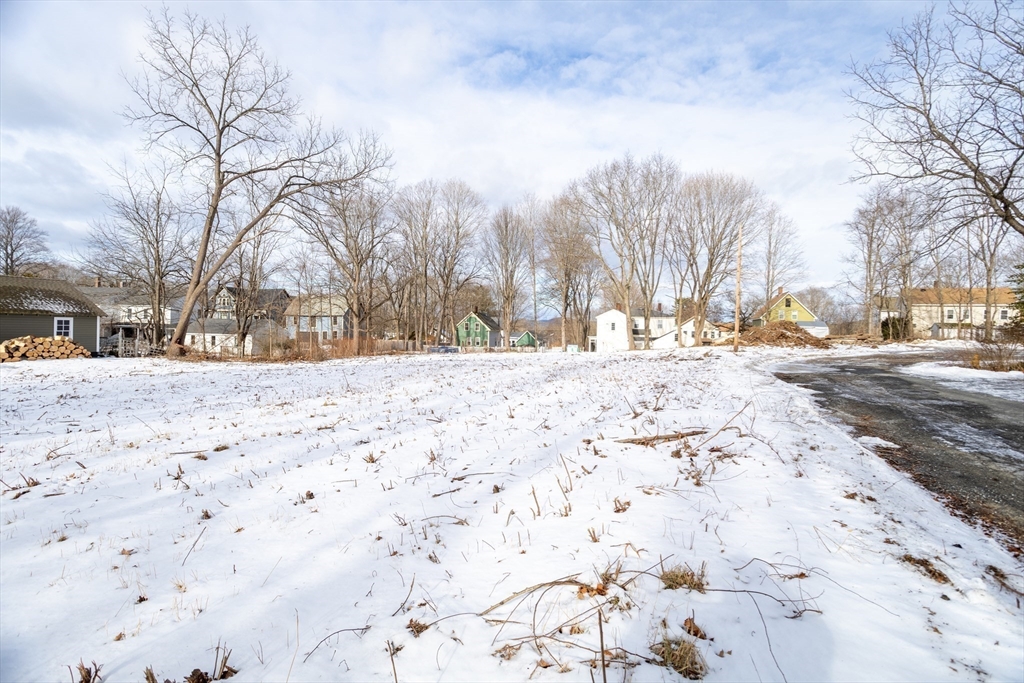 45 Auburn Place Athol, MA 01331 - Photo 12 of 15