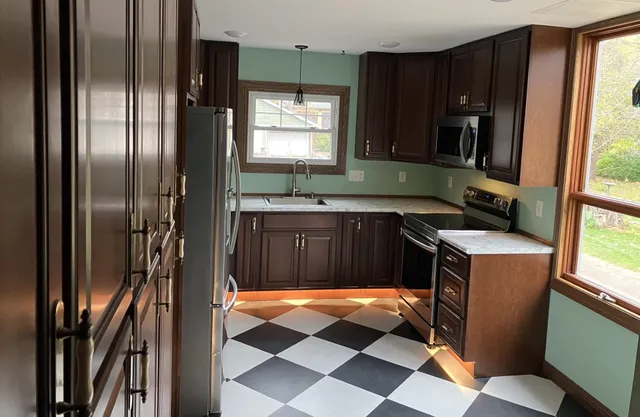 $289,500 | 9237 Lawn Street, Duluth, MN 55810