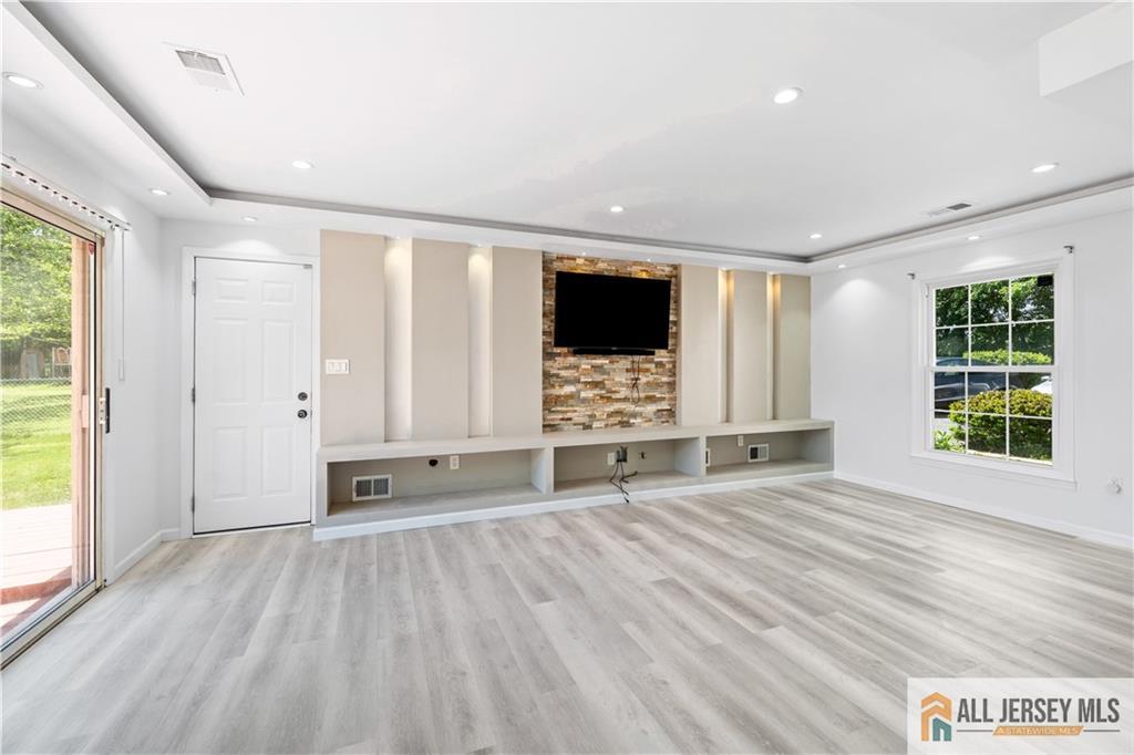 726 New Brunswick Road Somerset, NJ 08873 - Photo 13 of 27