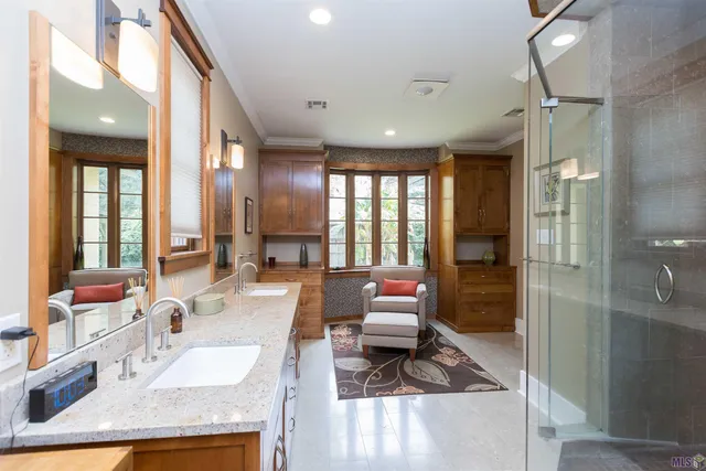 $1,075,000 | 6161 Moss Lane, Baton Rouge, LA 70808