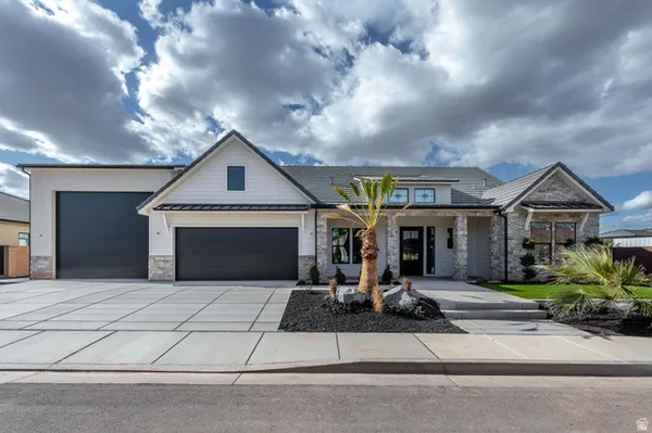 $1,310,000 | 4936 South Lakefront Place, Washington, UT 84780