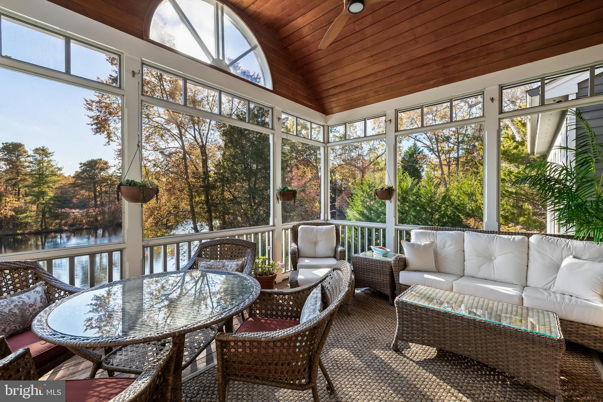 286 Chippewa Trail Medford Lakes, NJ 08055 - Photo 35 of 120 a balcony with furniture and a potted plant