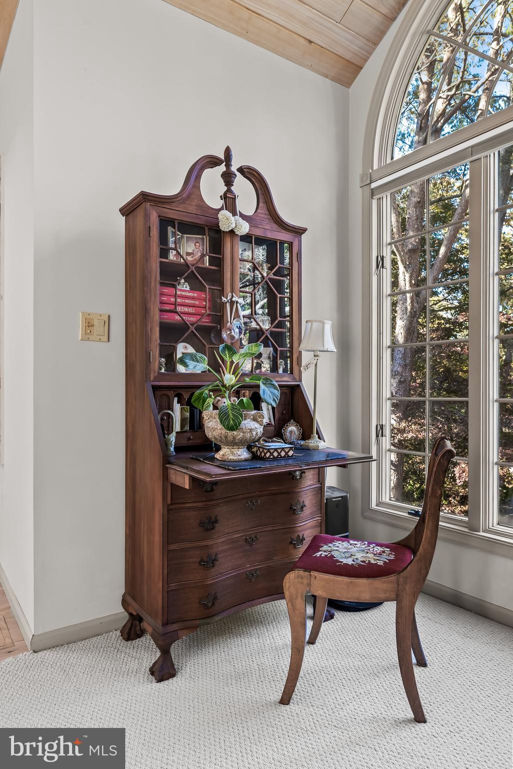 286 Chippewa Trail Medford Lakes, NJ 08055 - Photo 57 of 120 a living room with furniture a rug and a window