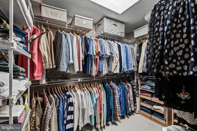 $1,595,000 | 286 Chippewa Trail, Medford Lakes, NJ 08055