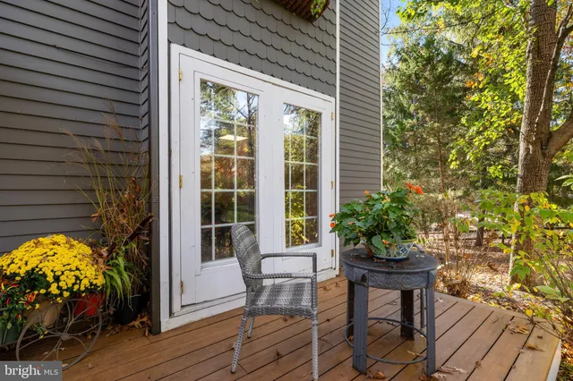 $1,595,000 | 286 Chippewa Trail, Medford Lakes, NJ 08055