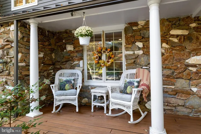 $1,595,000 | 286 Chippewa Trail, Medford Lakes, NJ 08055