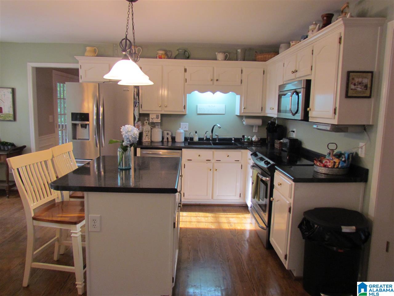 495 Raspberry Road Birmingham, AL 35244 - Photo 13 of 36