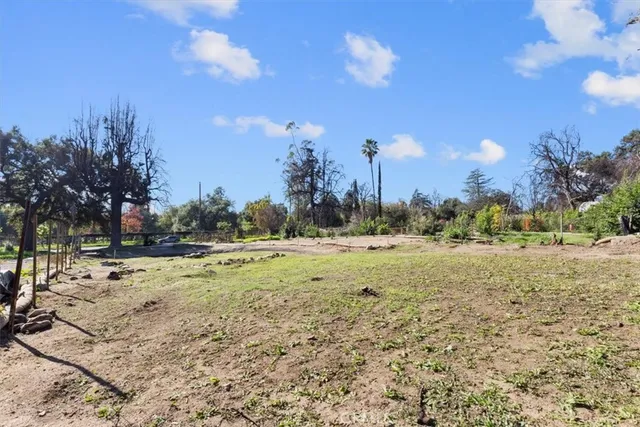 $549,000 | 215 East Calaveras Street, Altadena, CA 91001