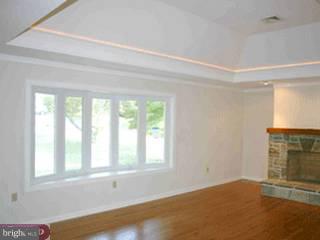 1451 Laurelwood Road Pottstown, PA 19465 - Photo 2 of 6 Gallery Image 2