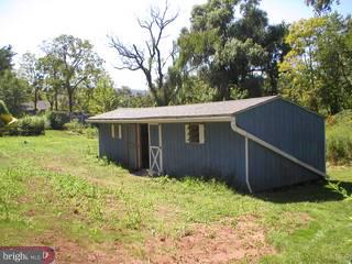 1451 Laurelwood Road Pottstown, PA 19465 - Photo 6 of 6 Gallery Image 6