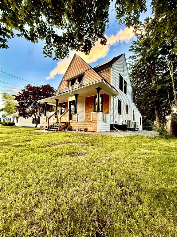 6 Wheelock Street Oxford, MA 01540 - Photo 2 of 30
