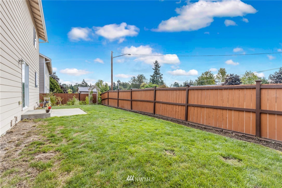 1727 Southeast 30th Place Renton, WA 98055 - Photo 11 of 24 Gallery Image 11