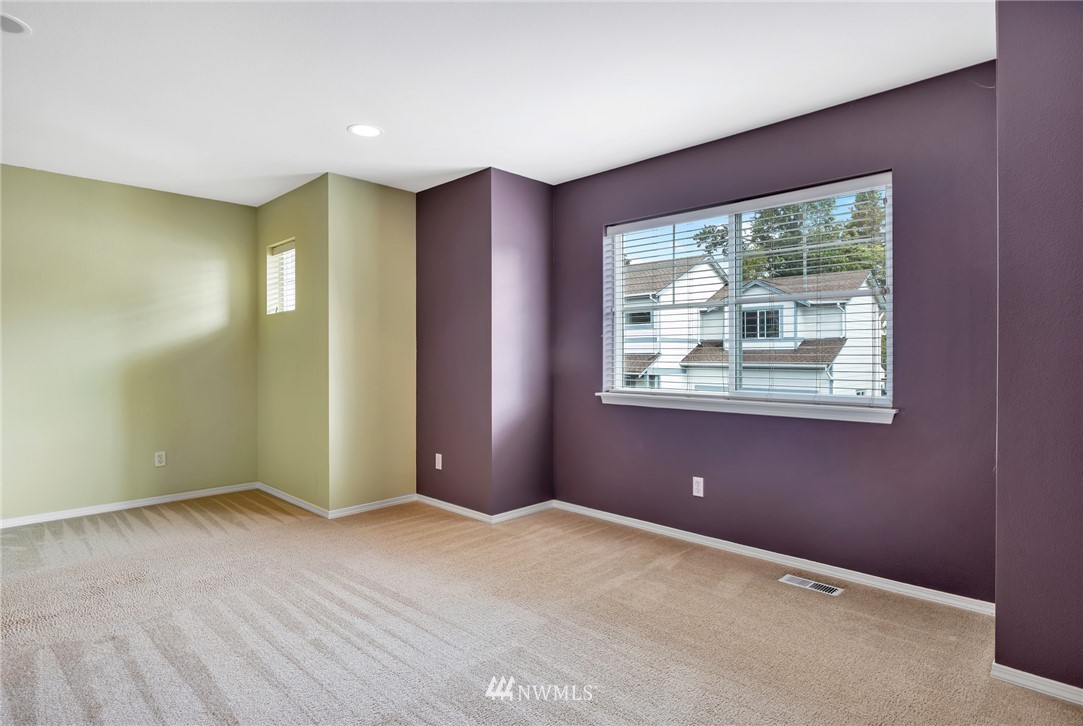 1727 Southeast 30th Place Renton, WA 98055 - Photo 14 of 24 Gallery Image 14