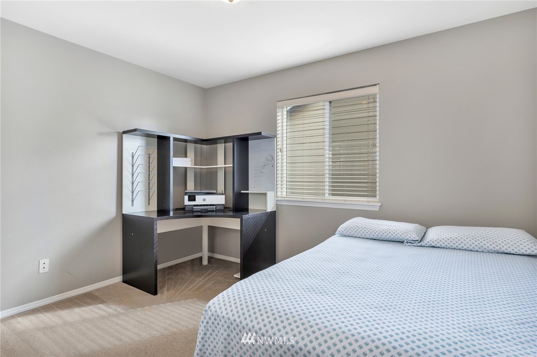 1727 Southeast 30th Place Renton, WA 98055 - Photo 15 of 24 Gallery Image 15