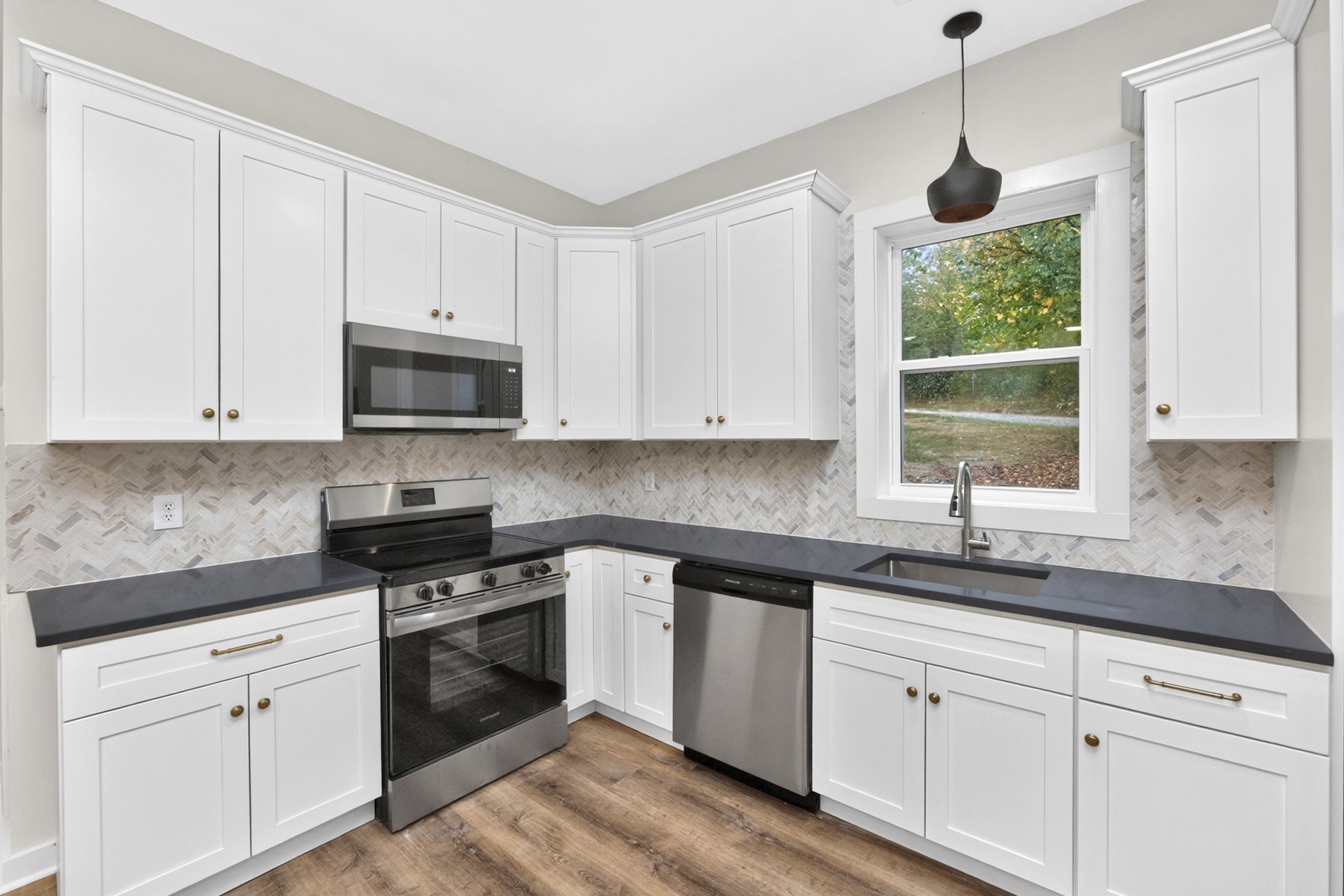 162 Webb Rd Extension Hampshire, TN 38461 - Photo 19 of 76 Gallery Image 19